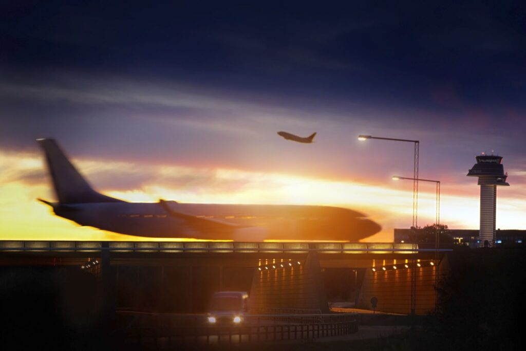 What to Expect When Booking an Airport Transfer with Lux Ride NY
