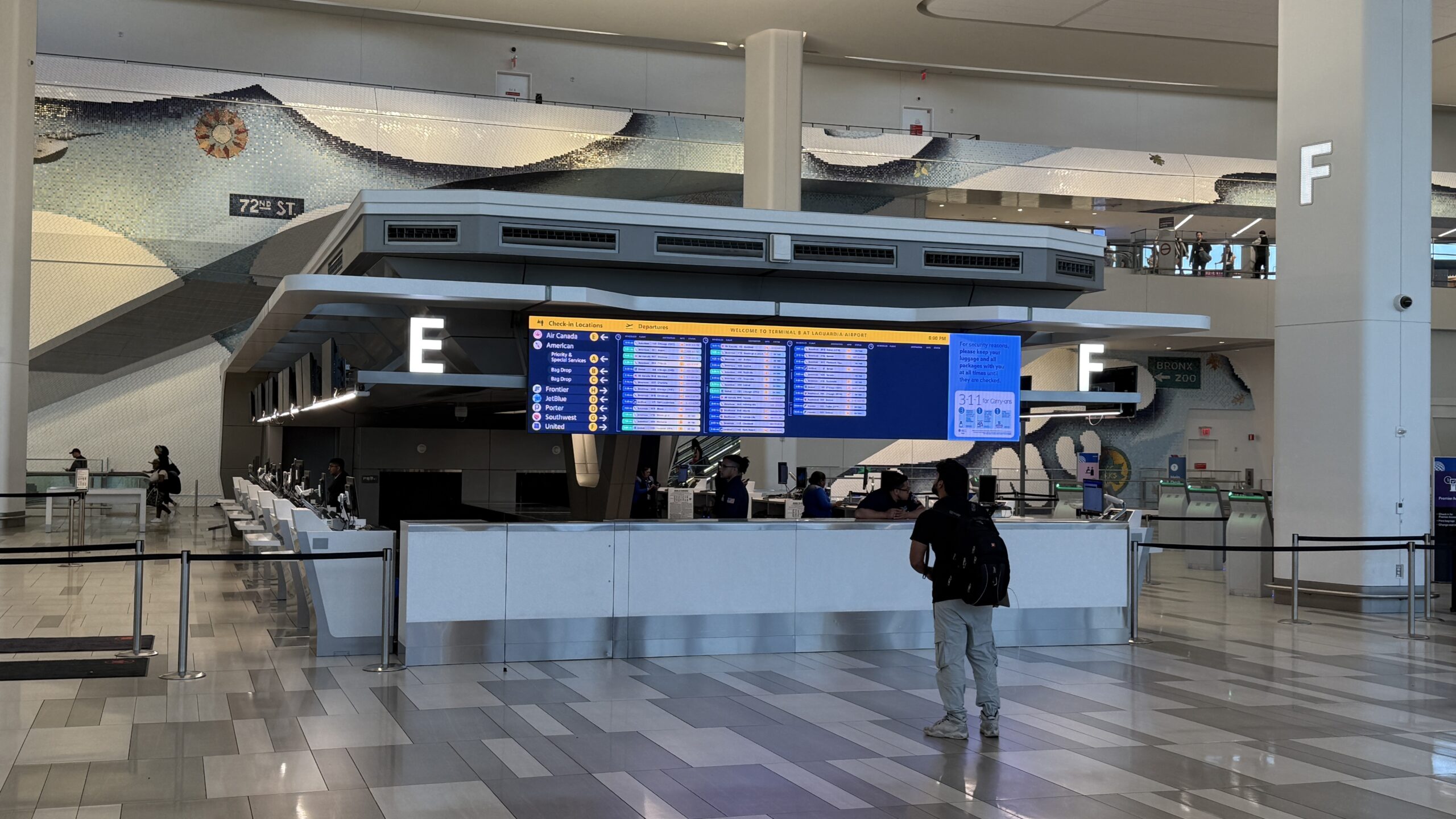 Lux Ride NY|Newark AirportNewark Airport Transfers – Luxury Car Service from Newark Liberty International (EWR) to NYC & Beyond