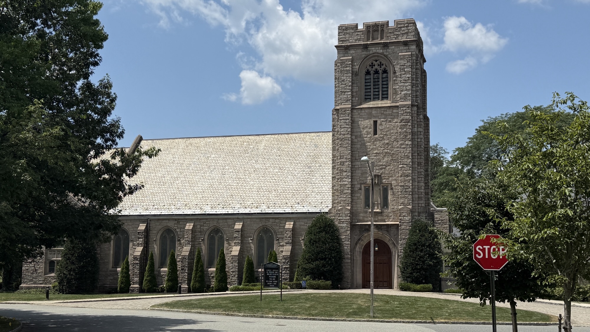 Lux Ride NY|Montclair NJMontclair, NJ Luxury Airport Transfers & Car Service – Fast, Private, and Reliable Montclair NJ